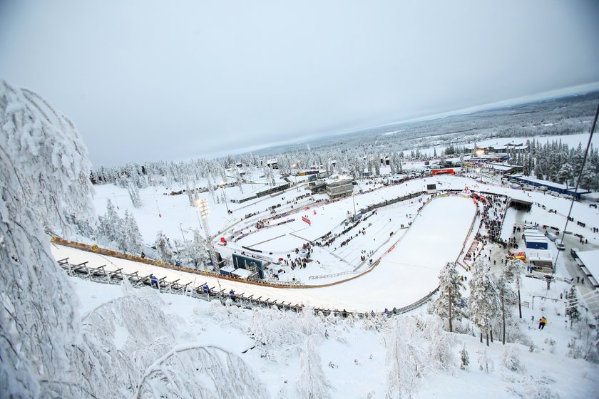 Skoki narciarskie 2015: Odwołano trening i kwalifikacje do Pucharu Świata w Kuusamo