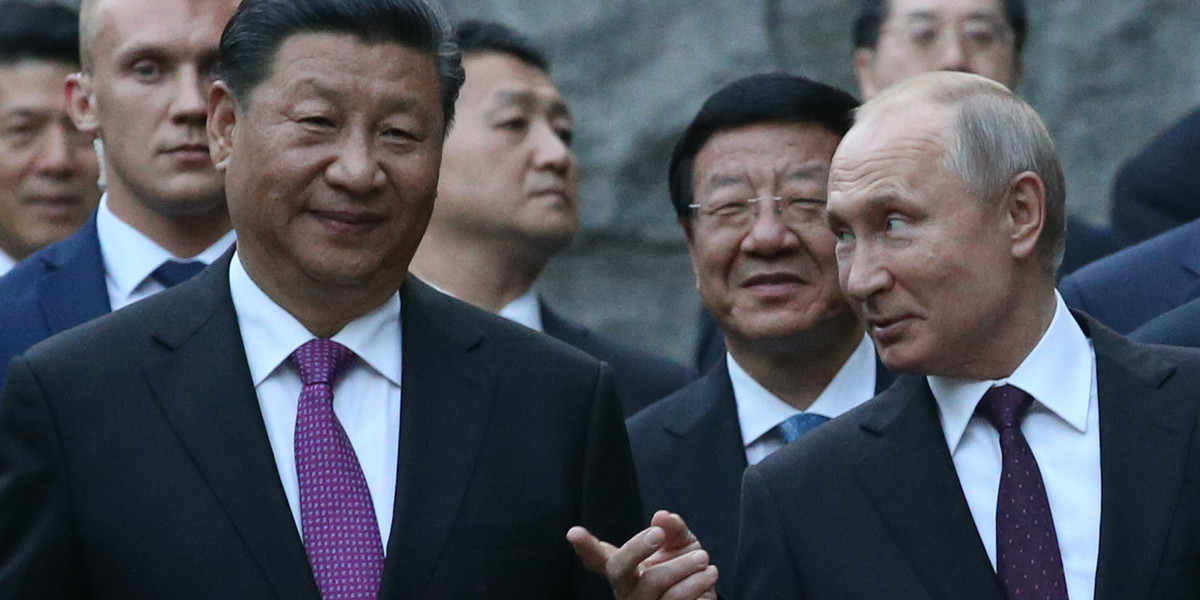 Prezydent Chin Xi Jinping oraz prezydent Rosji Władimir Putin.