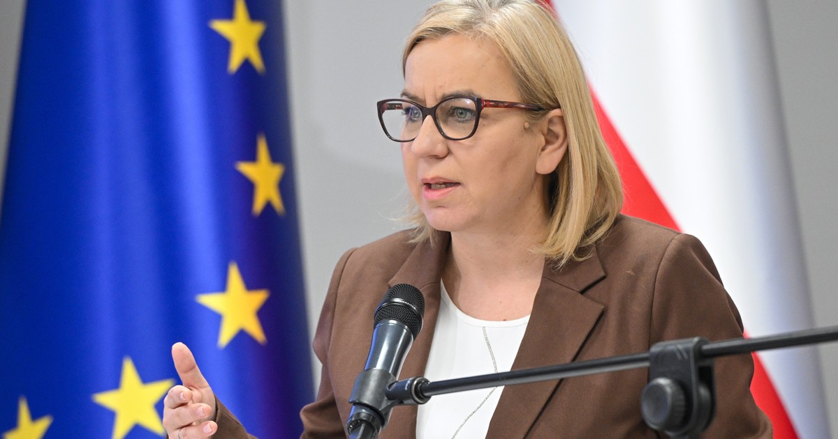 Hennig-Kloska na wylocie? Tusk może przedstawić propozycję [KULISY]