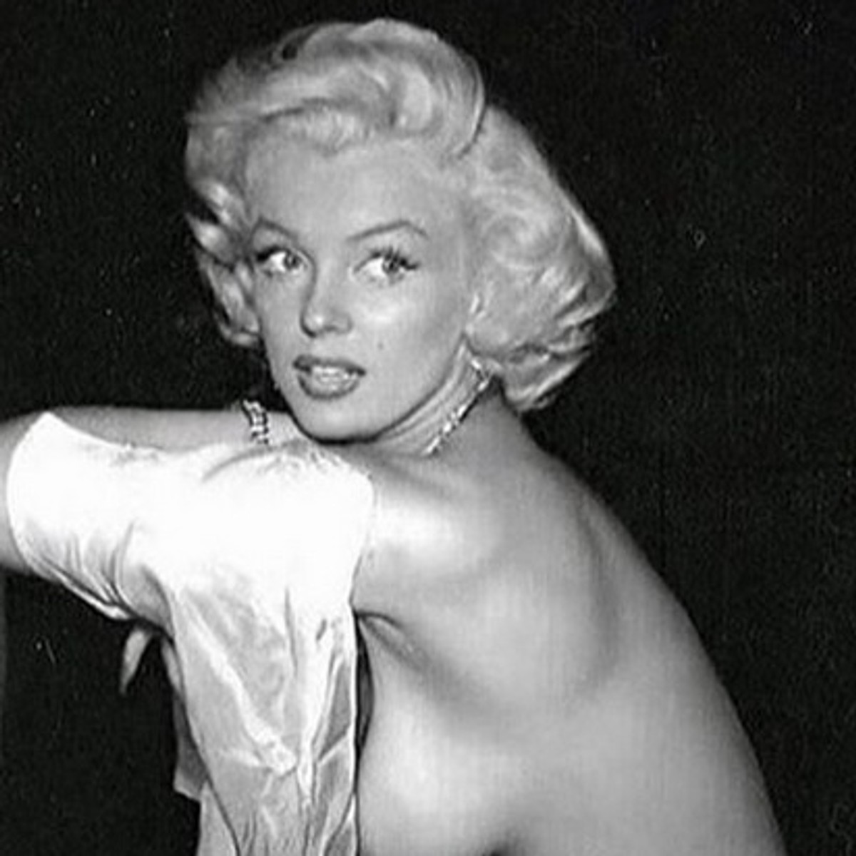 Porno komikslar josuslik oyinlar