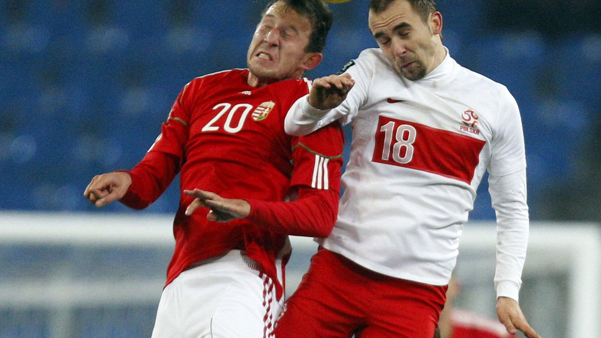 - Wydaje mi się, że jesteśmy na dobrej drodze przed Euro - powiedział Adrian Mierzejewski po wygranej Polaków 2:1 z Węgrami w Poznaniu.
