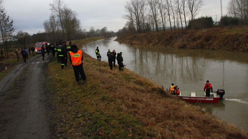 Tragiczna śmierć w Tryńczy. Znamy datę pogrzebu nastoletnich sióstr