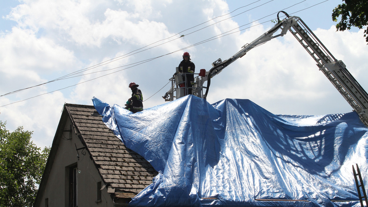 KLUCZE USUWANIE SKUTKÓW TRĄBY POWIETRZNEJ