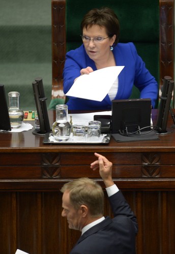 Premier Donald Tusk tłumaczył się z afery podsłuchowej