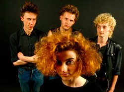 Jajko z niespodzianką od grupy Wielkanoc – legendy polskiego new wave