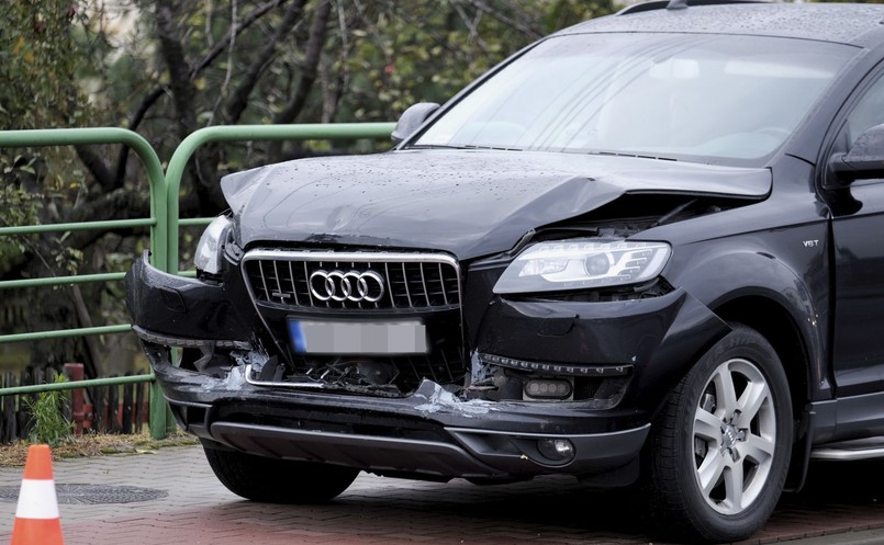 Rozbite rządowe Audi Q7