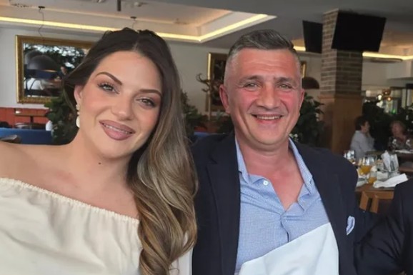 TRUDNA ĆERKA SUZANE MANČIĆ! Teodora čeka dete sa  23 godine starijim mužem: Pokazala stomak (Foto)