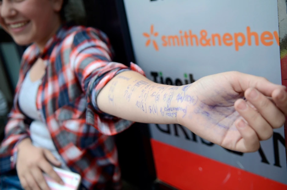 Puškice ispisane po celom telu