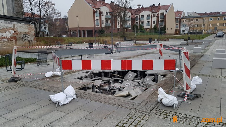 Po blisko roku fontanna ''Wolności'' w parku Centralnym doczeka się naprawy