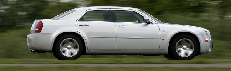 Prestiżowe dziesięciolatki: Chrysler 300C (2004-10)