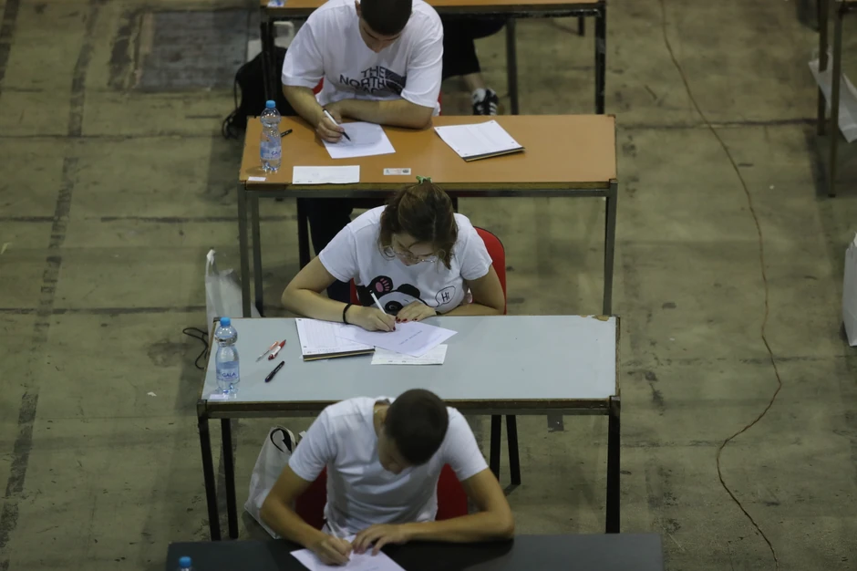 Trenutno je čak 15 fakulteta ostalo nepopunjeno, a na nekima od njih ima dosta budžetskih mesta
