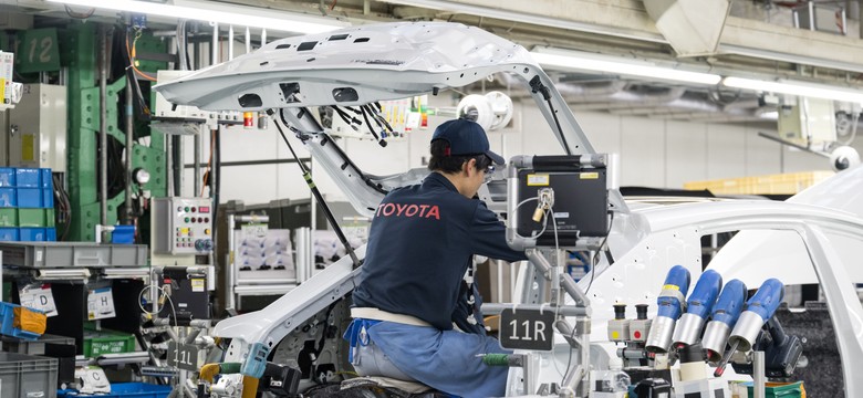 Toyota wdraża innowacyjne procesy produkcyjne, nowy typ baterii do aut elektrycznych coraz bliżej. To będzie rewolucja