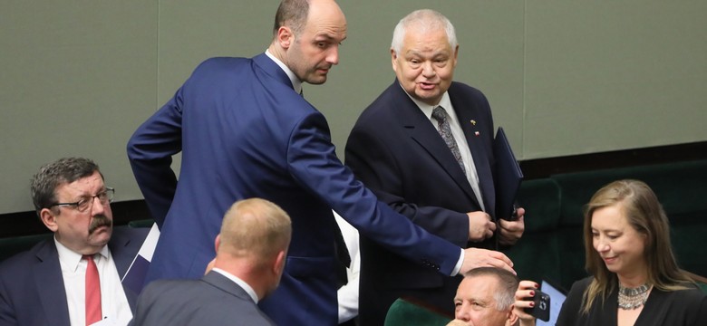 Gorąco w Sejmie. Opozycja i Banaś kontra PiS i Glapiński