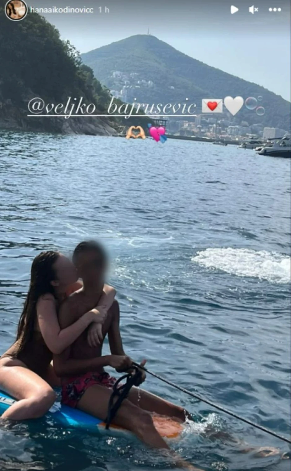 Hana Ikodinović u Crnoj Gori