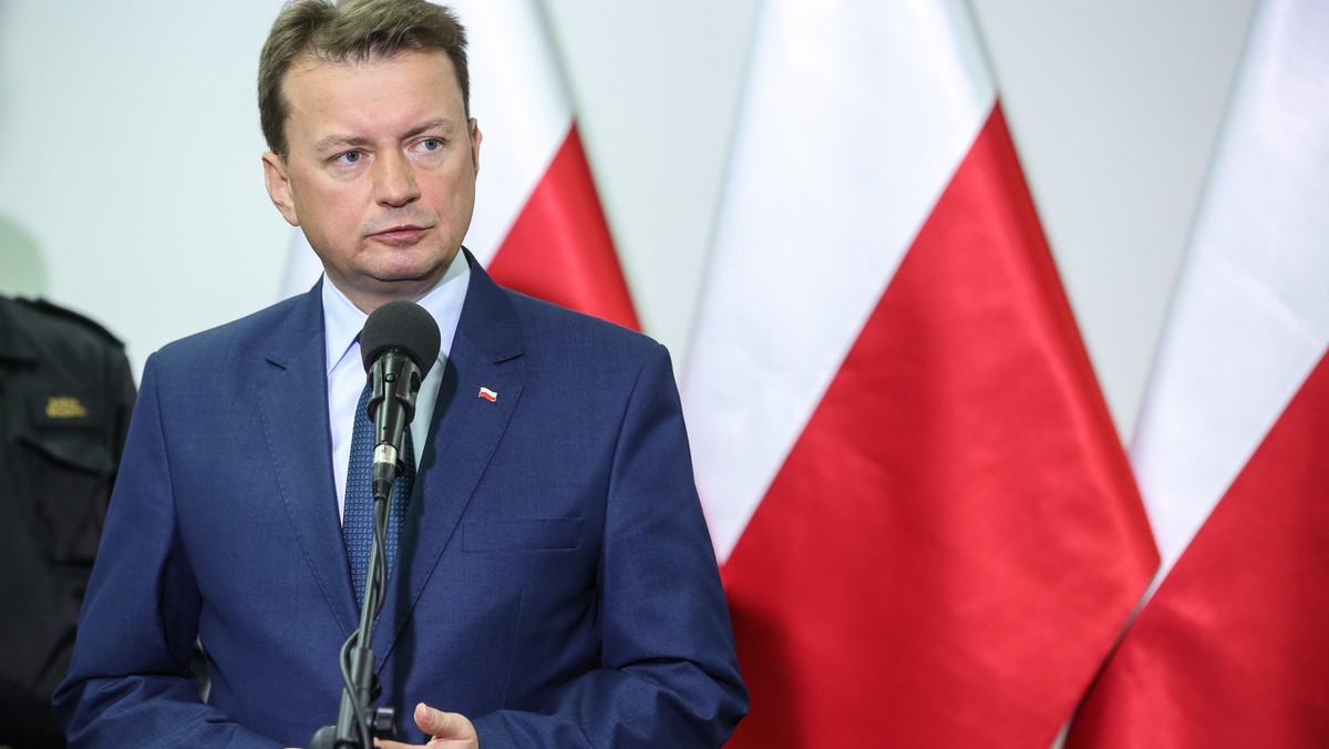 Nie wydano żadnej decyzji o obniżeniu emerytury dla 95-letniego powstańca – poinformowało Ministerstwo Spraw Wewnętrznych i Administracji. Dodało, że z informacji IPN oraz Zakładu Emerytalno-Rentowego MSWiA "nie wynika, aby osoba ta pełniła służbę na rzecz totalitarnego państwa".