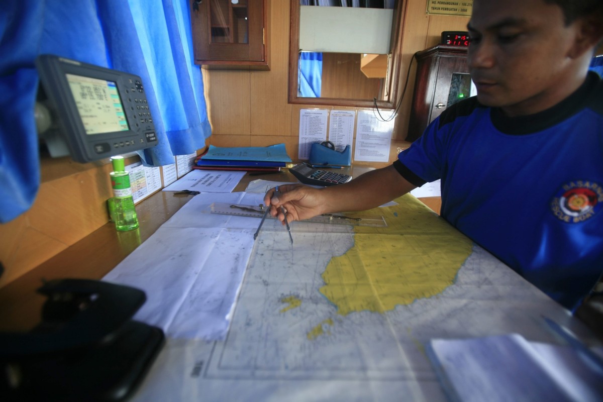 Chińskie statki szukają zaginionego boeinga Malaysia Airlines
