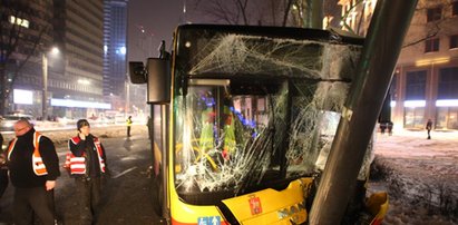 Wypadek autobusu w Warszawie. Paraliż w stolicy! 14 osób...