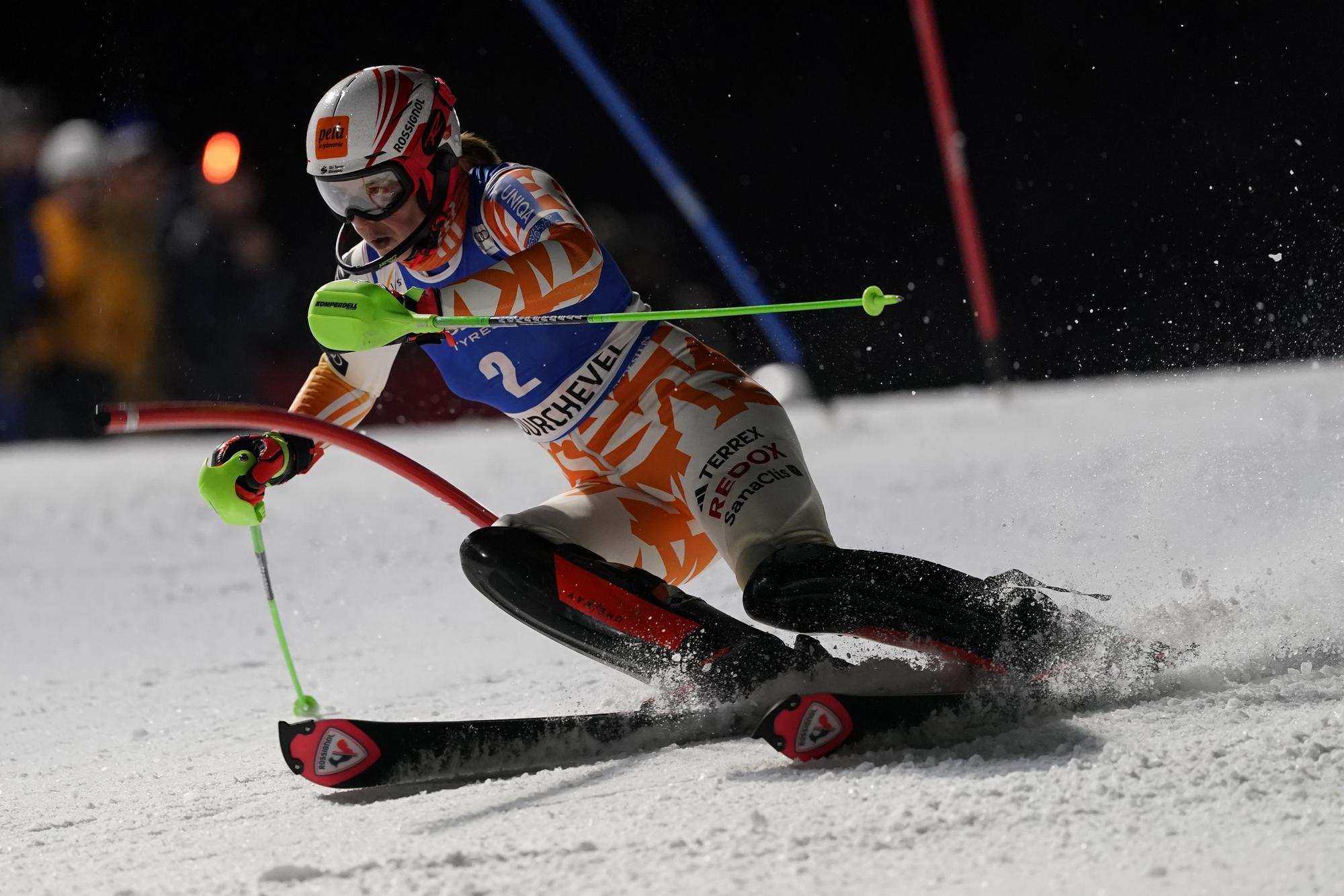 Slovenská lyžiarka Petra Vlhová v slalome Svetového pohára vo francúzskom stredisku Courchevel.
