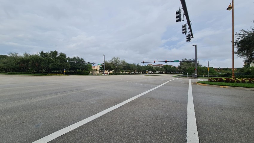 Srbin Stefan usred uragana na Floridi