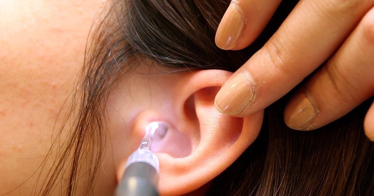 A man got an infection in his brain lining after using a cotton swab to