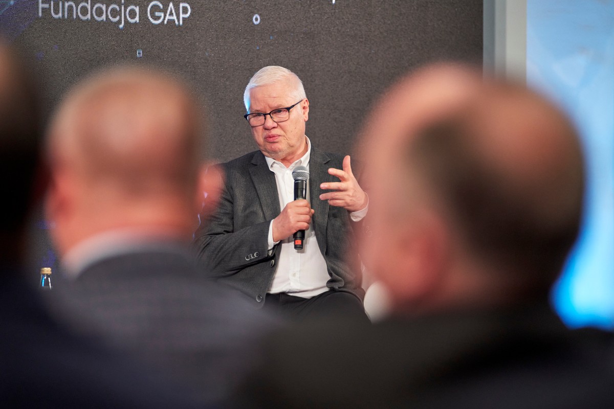 Prof. Jerzy Hausner