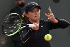 Świątek odesłała do domu dużo wyżej notowaną rywalkę! Polka w 3. rundzie French Open!