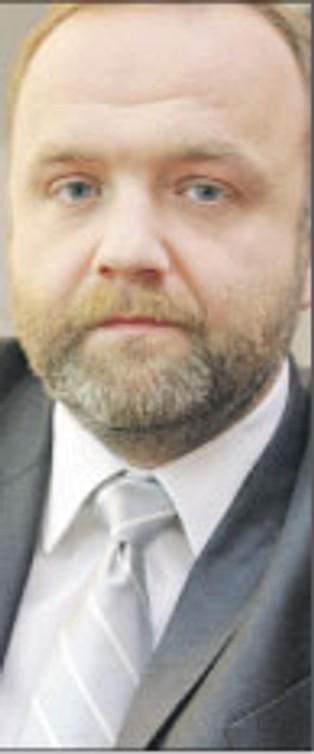 Superbrat z internetu pomaga reklamie