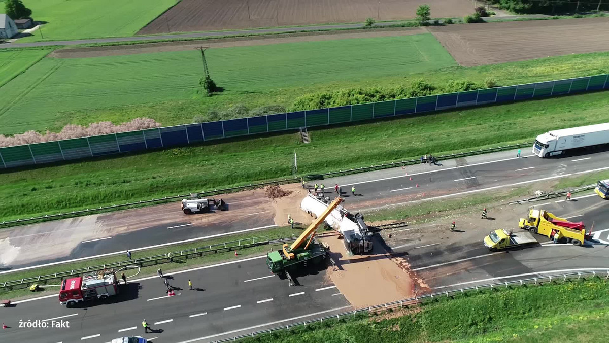 Wyrok w sprawie wypadku cysterny z czekoladą wydał Sąd Rejonowy w Słupcy. Kierowca ciężarówki został ukarany grzywną w wysokości 800 zł i będzie musiał pokryć 2,5 tys. zł kosztów sądowych. Mężczyzna nie przyznał się do winy.