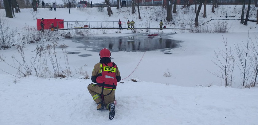 26-latek ruszył na lód za swoim psem. Utonął na oczach matki
