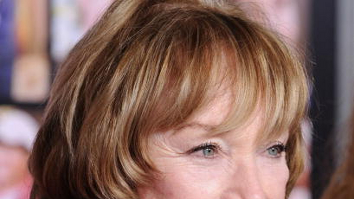 Shirley MacLaine Finds Men Of Granite | Movies | %%channel_name%%