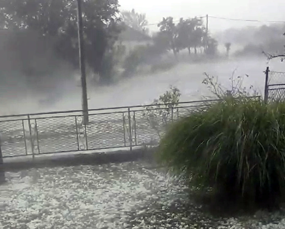 "Nikada se do sada nije desilo da je oštećen tako veliki broj automobila"