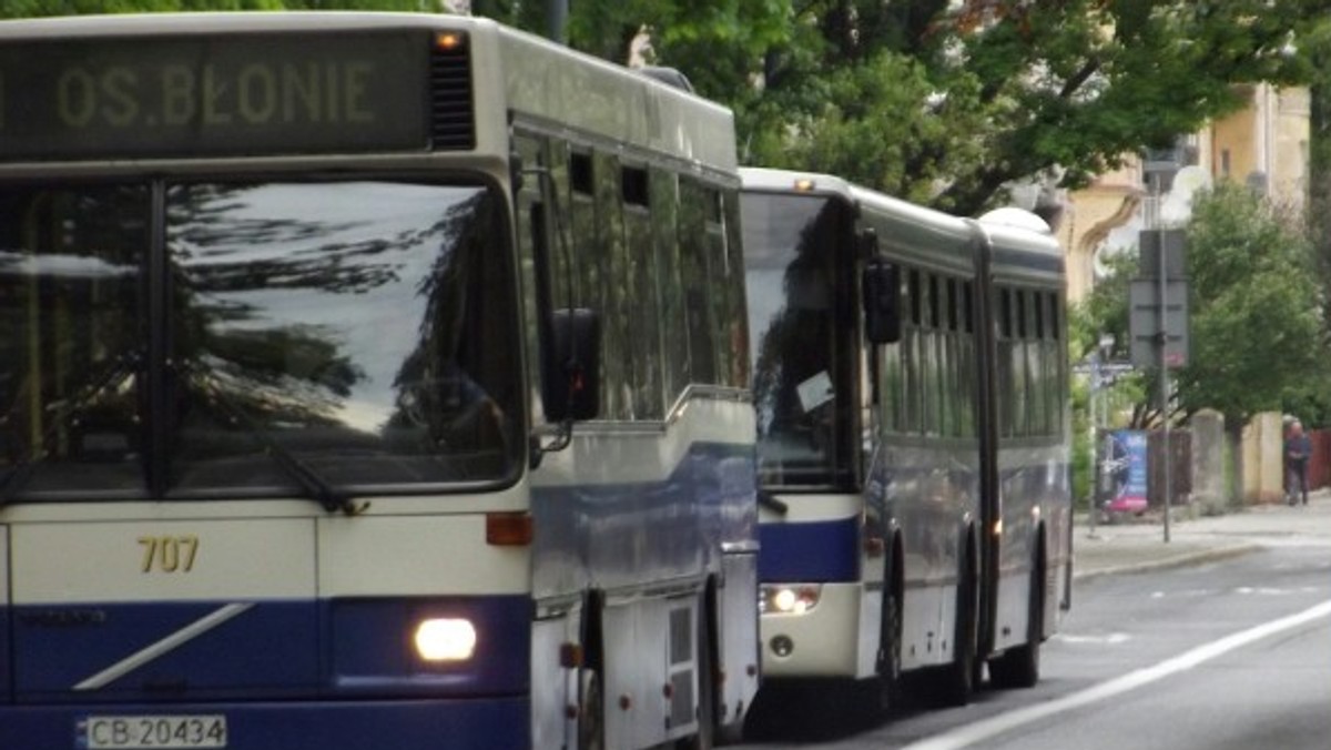 Zarząd Dróg Miejskich i Komunikacji Publicznej informuje o kolejnych zmianach, jakie czekają na bydgoszczan od 1 października 2014 r. Zmian mają za zadanie usprawnić podróżowanie po Bydgoszczy i okolicach.