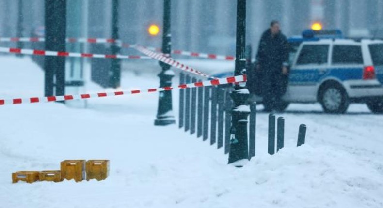 Merkel's office sealed off due to suspicious package - police