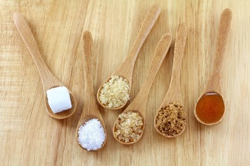 Mit tegyünk a süteménybe cukor helyett? Íme 10 természetes megoldás az édesítéshez