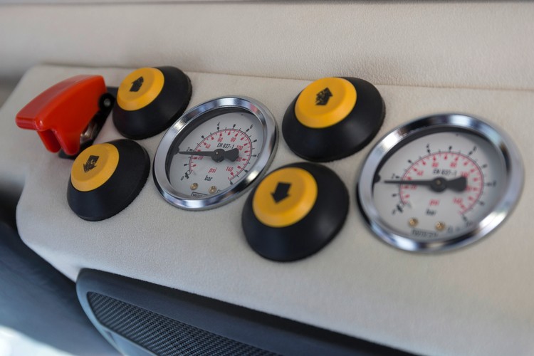 Mercedes G 63 AMG 6x6