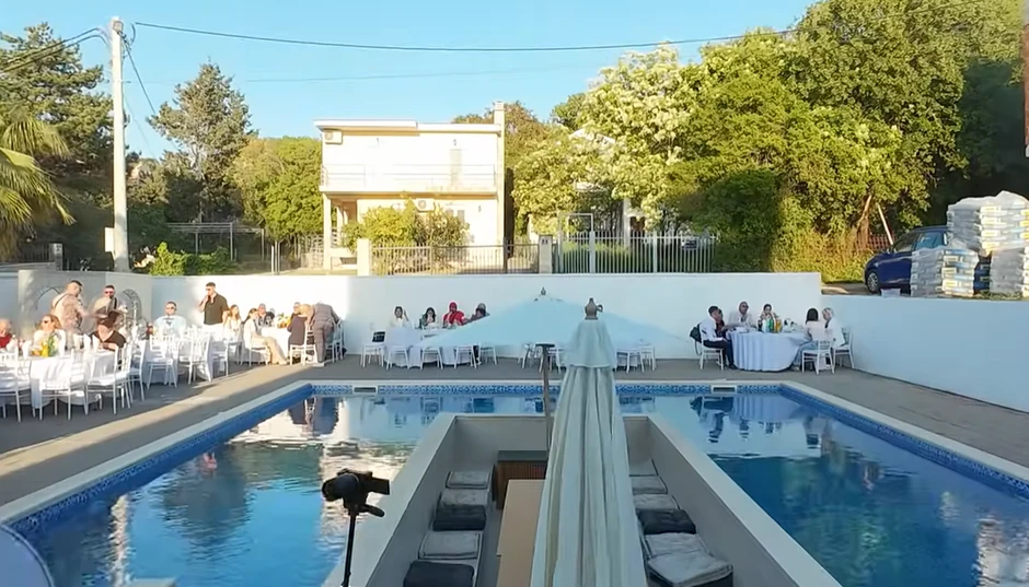 Gazda Mecke napravio ženi Dani gala veselje za 50. rođendan