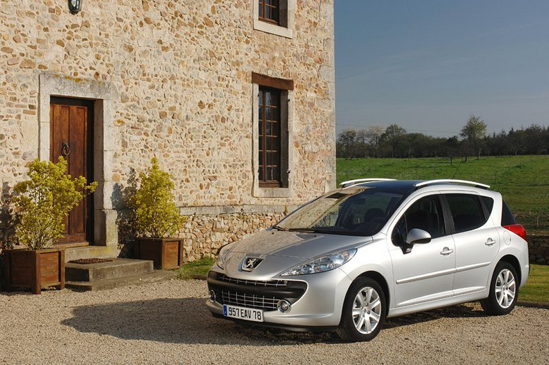 Peugeot 207 SW małe kombi dopełnia gamę (wymiary, dane