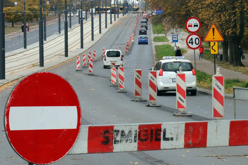 Stęskniliście się? Ruszył kolejny remont Śmigłego-Rydza. Utrudnienia w ruchu i zmiany w komunikacji miejskiej