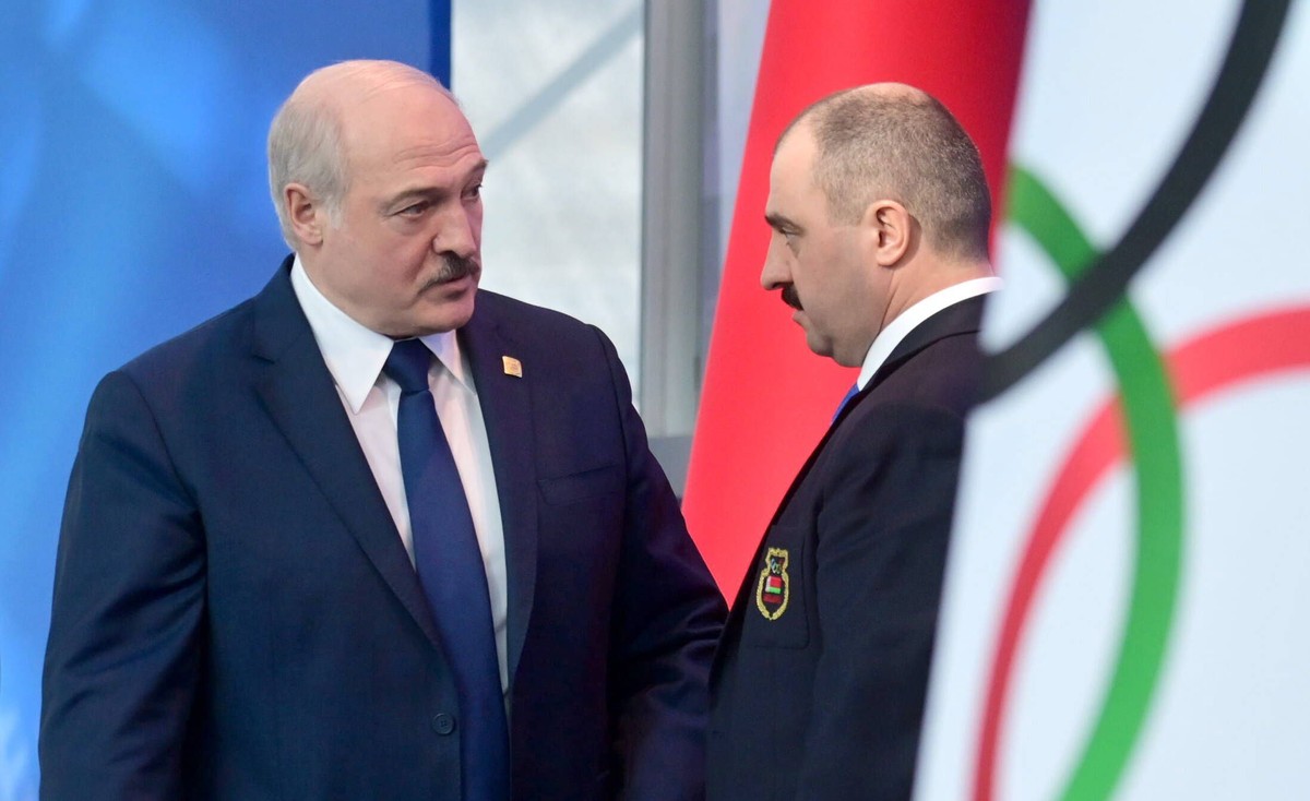 Alaksander Łukaszenko i syn Wiktar