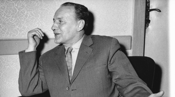 Kádár János. A felvétel a Nyomda-, a Papíripar és a Sajtó Dolgozói Szakszervezetének központi vezetőségének ülése alkalmával készült. / Fotó: Fortepan: Székely Tamás