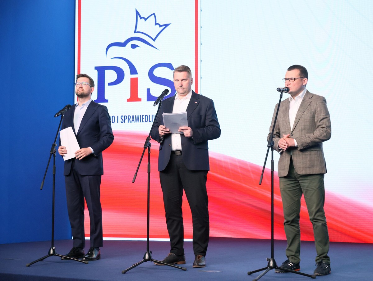 UODO przyjrzy się posłom PiS. Chodzi o konferencję ws. mieszkania Karola Nawrockiego
