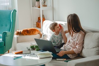 35-godzinny tydzień pracy - od kiedy w 2025 roku! Decyzja już jest!