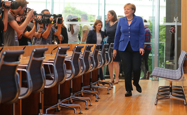 Chłodna królowa, która nie ma z kim przegrać. Niemiecka prasa krytkuje wystąpienie Merkel