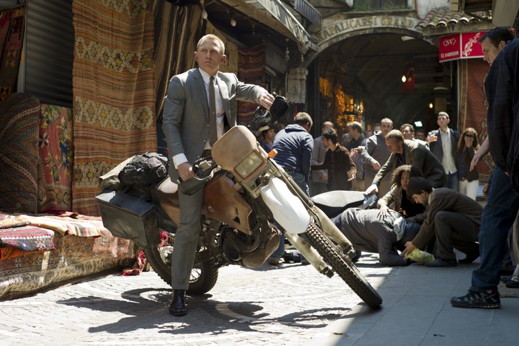 Daniel Craig w filmie 'Skyfall'