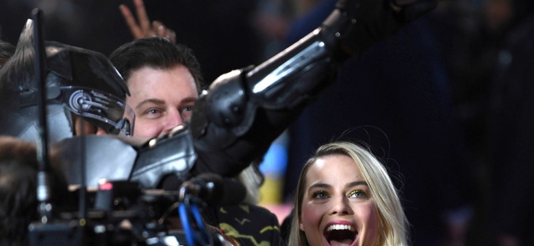 Margot Robbie udowadnia, że można dobrze wyglądać z ogromnym odrostem