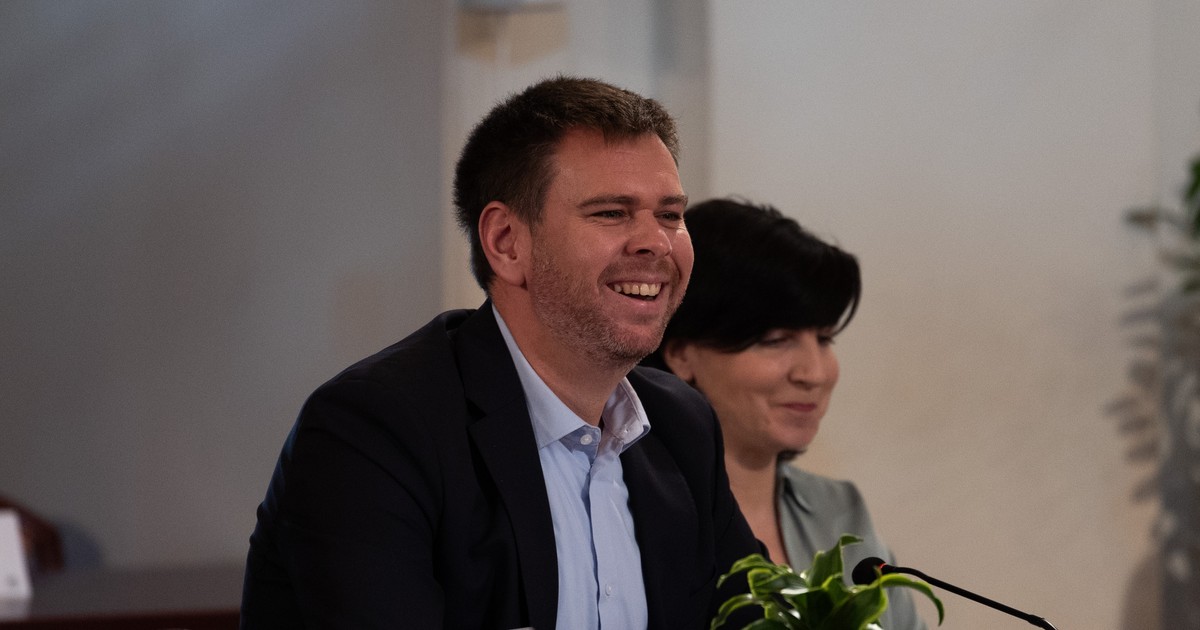 Vitézy Dávid kimondta, milyen pénzből veszi meg a főváros Rákosrendezőt