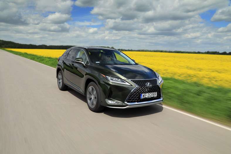 Lexus RX 300 nie musi być hybrydą Test