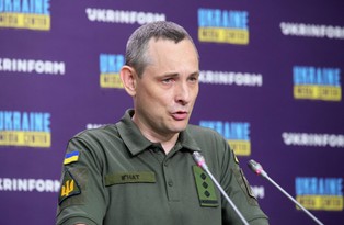 Siły powietrzne Ukrainy: Nasi piloci już latają F-16 z instruktorami