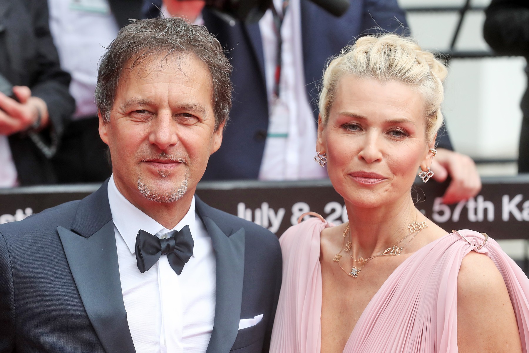 Pavol Habera a Daniela Peštová na červenom koberci.