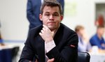 Jest szachowym geniuszem i uwielbia piłkę nożną. Magnus Carlsen: Bednarek się nie popisał